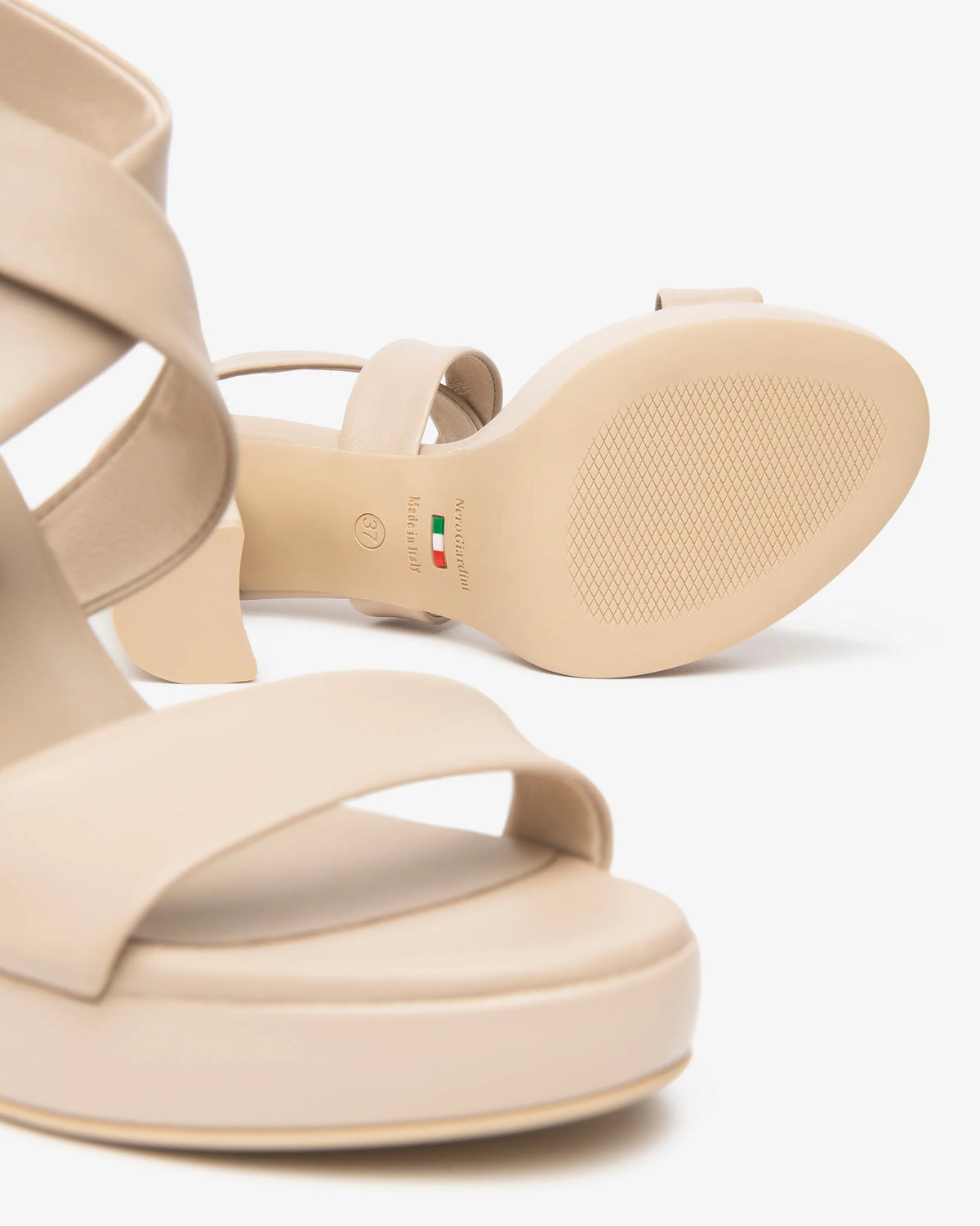 Nero Giardini E615800D Sandali da donna in pelle
