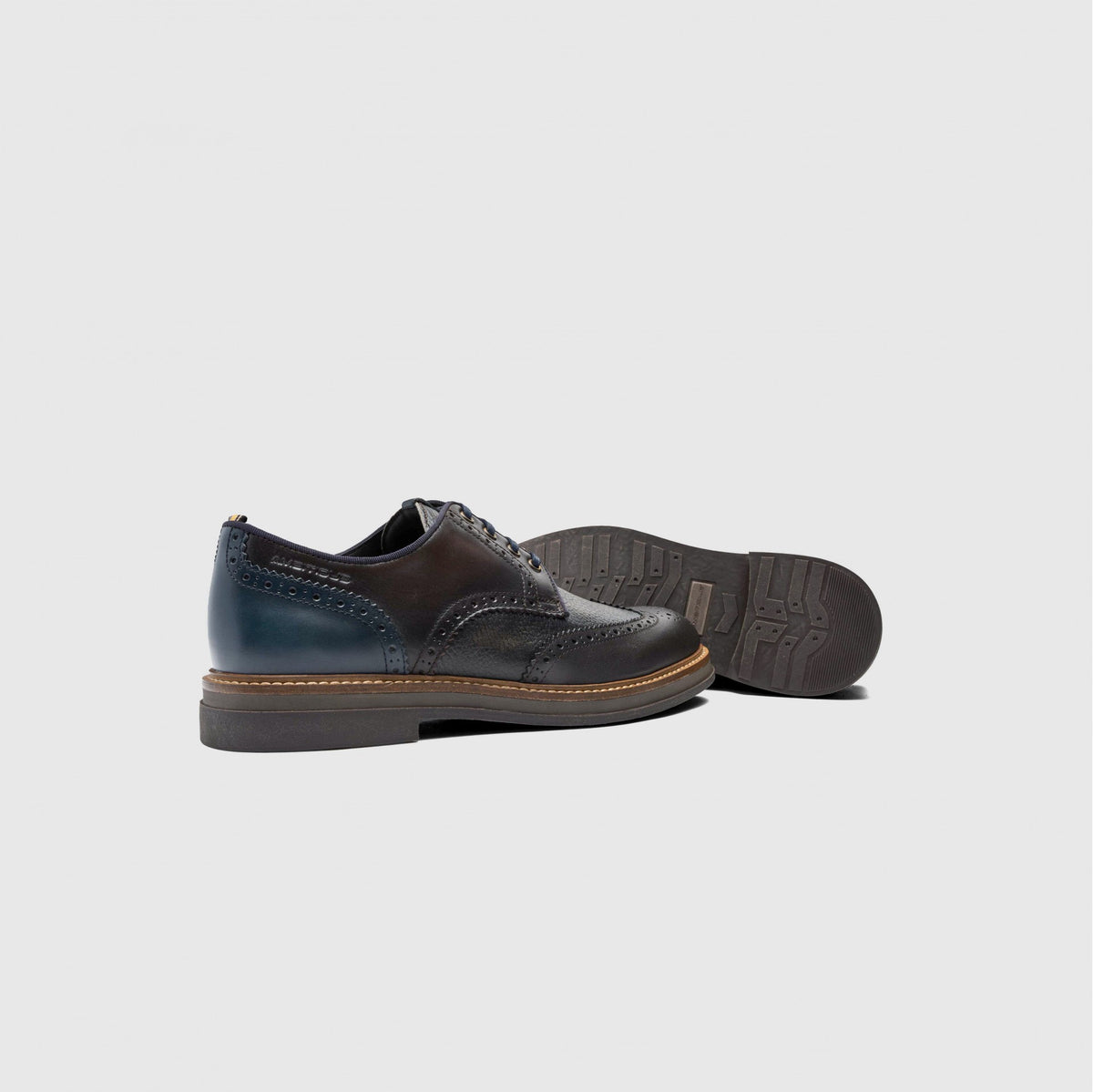 Ambitious 12391C-7627 BTR Washed Brogue Moro/Blu