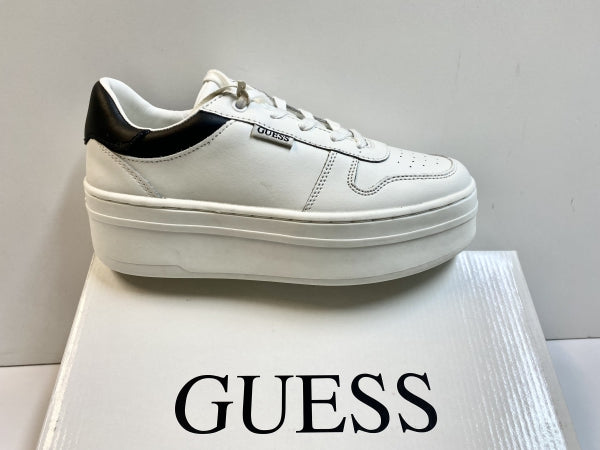 GUESS FL6LIF SNEAKERS DONNA CON PLATEAU WHITE/BLACK