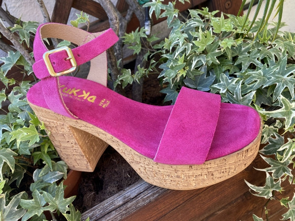 Kukka 6121 sandalo monofascia fuxia con fondo sughero