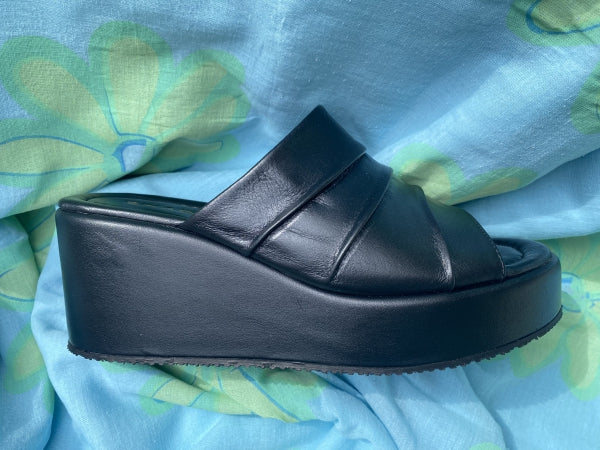 Shaddy 100243350 sabot da donna con zeppa in pelle nero
