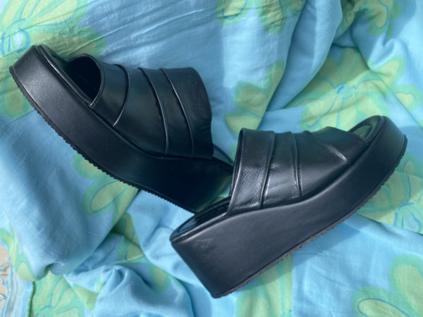 Shaddy 100243350 sabot da donna con zeppa in pelle nero