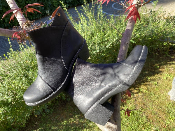 Jungla 7518 polacchino donna con zip in pelle nero