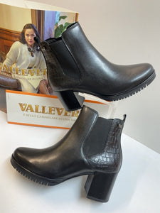 Valleverde 47680 tronchetto donna in vitello nero