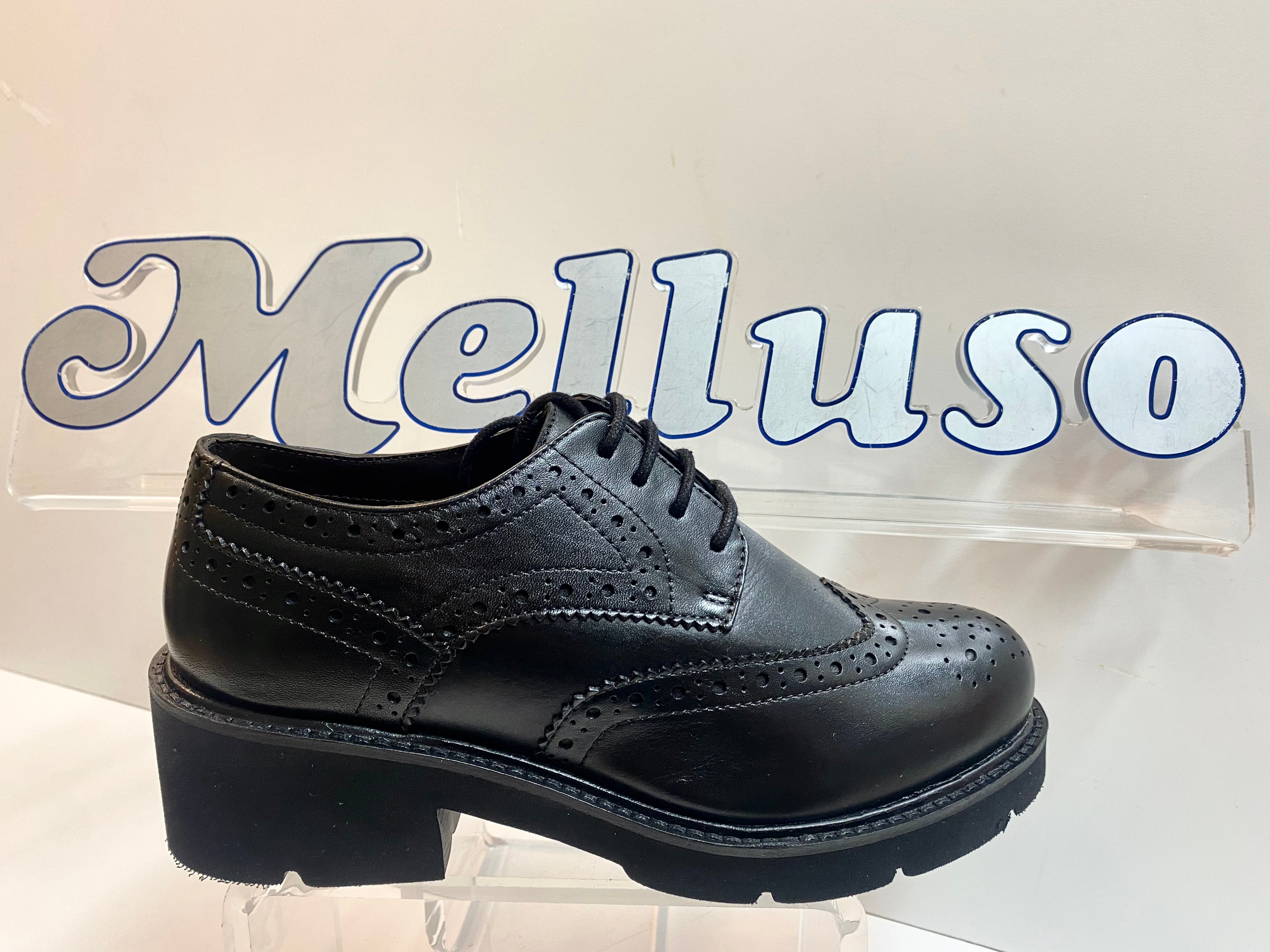 Melluso 034326 stringata donna in pelle nero