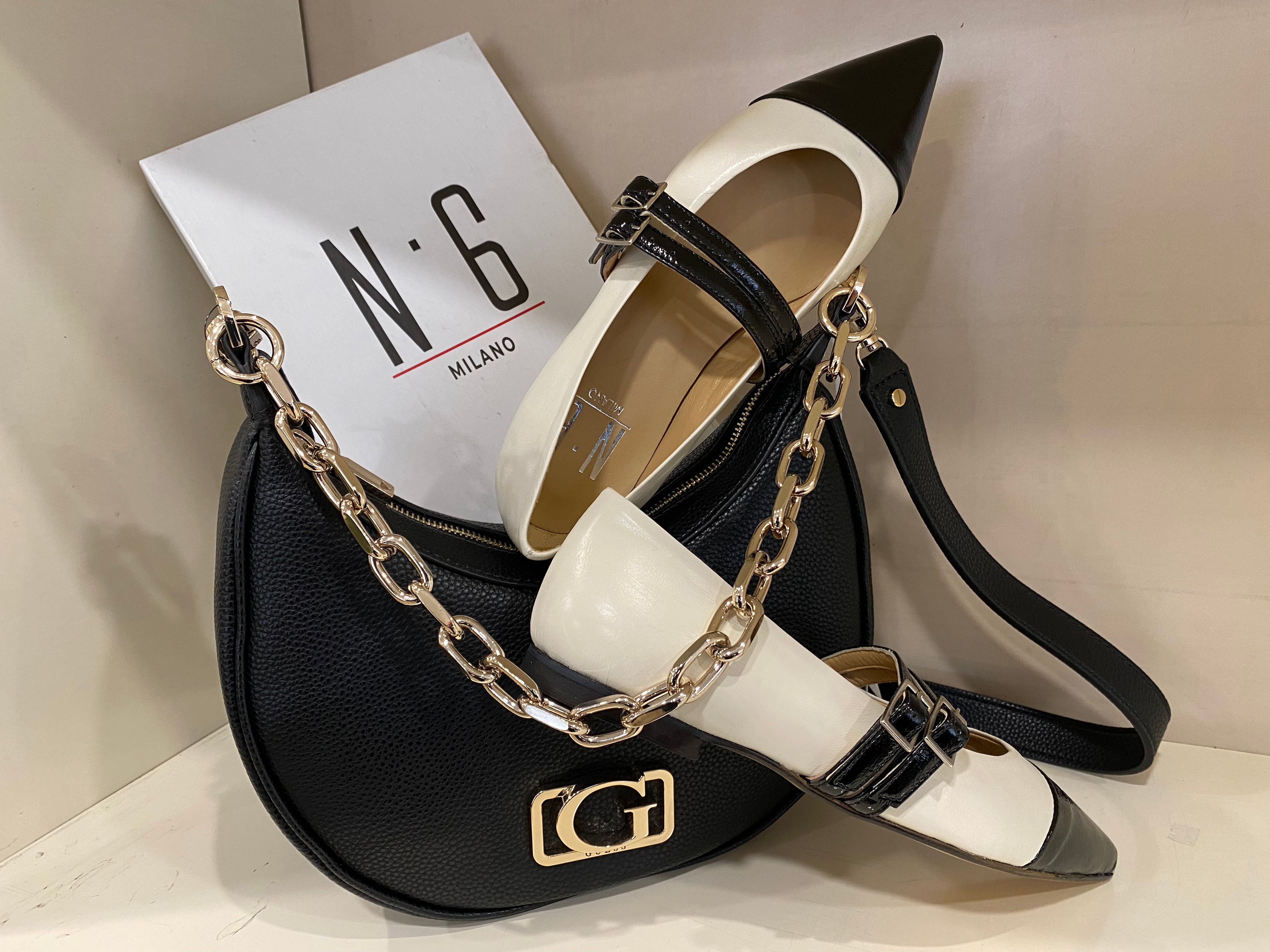 DM Delia 2253 dècolletè basso con doppia fibbia in pelle bianco/nero