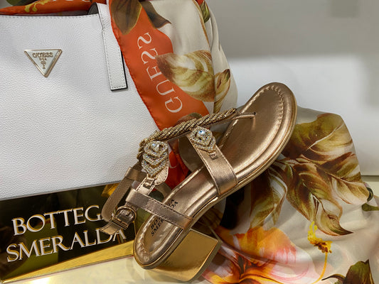 Bottega Smeralda 533LLC sandalo infradito con cinturino in pelle metallizzata rosa