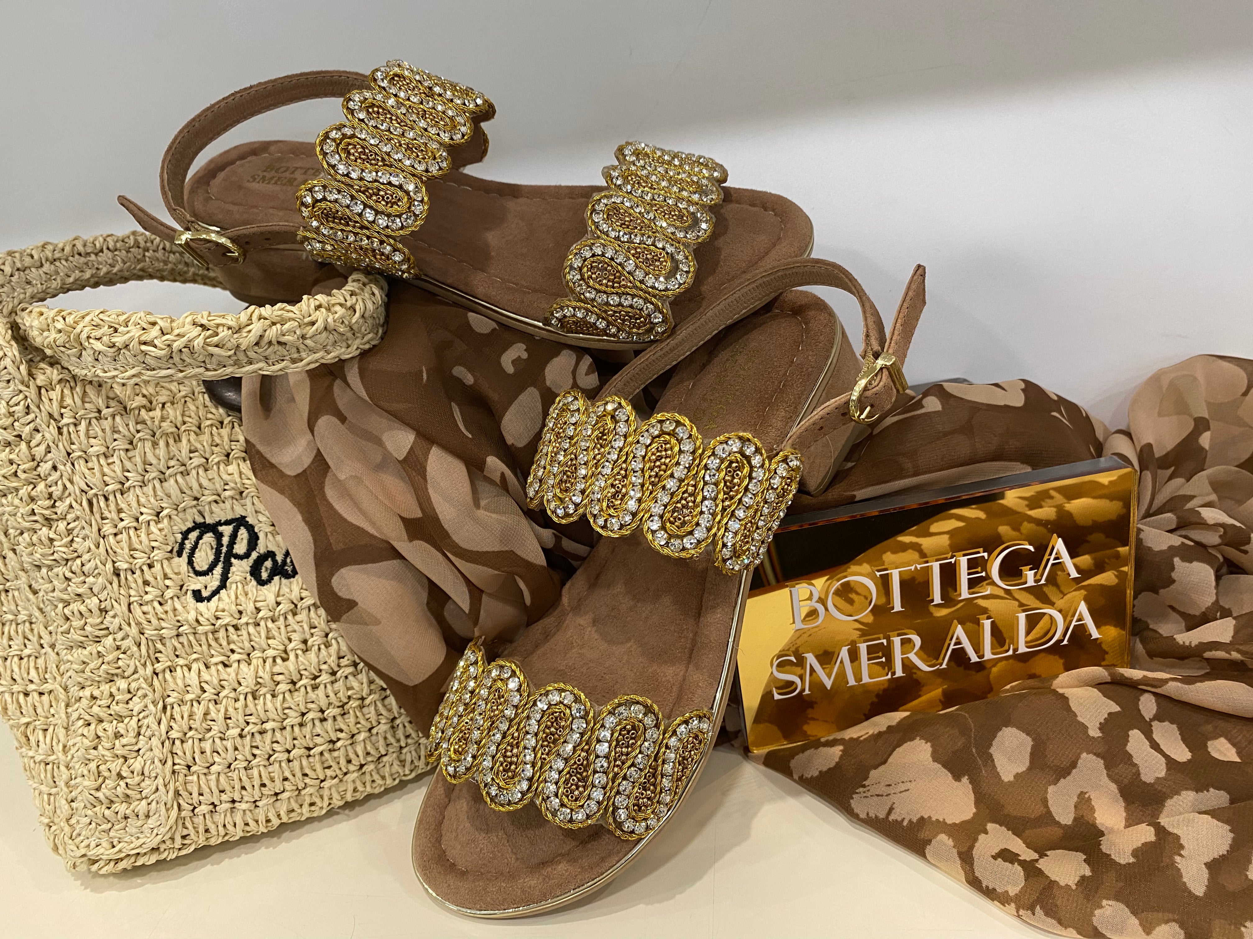 Bottega Smeralda 583SSQ sandalo due fasce con strass in pelle cuoio
