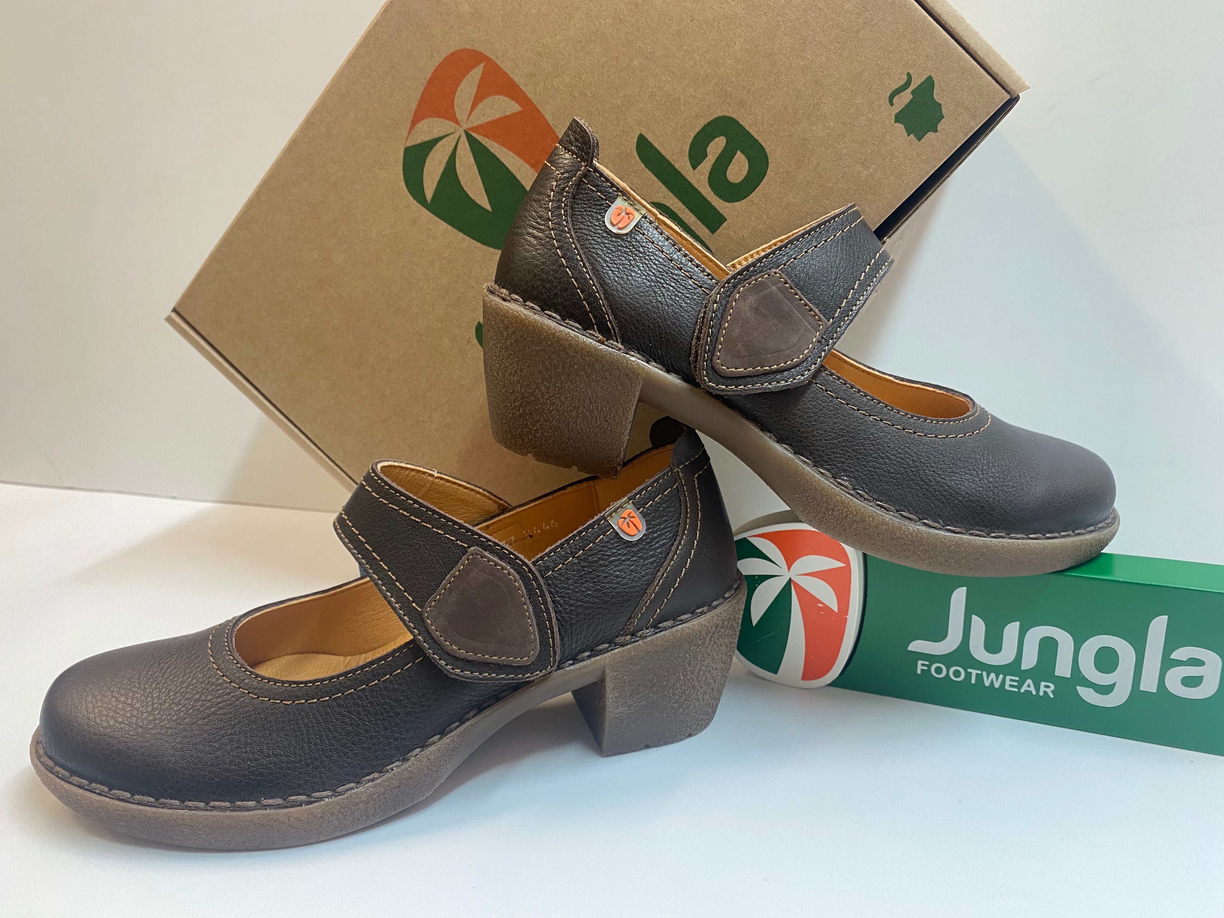 Jungla 8446 dècolletè in pelle con cinturino