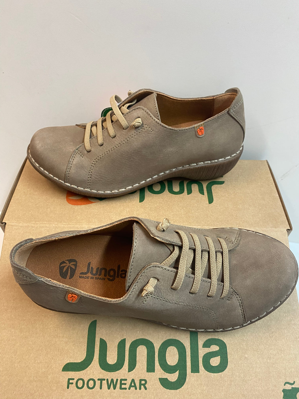 Jungla 8629 Stringta casual con lacci elastici regolabili