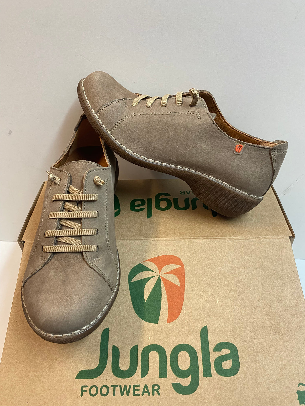Jungla 8629 Stringta casual con lacci elastici regolabili