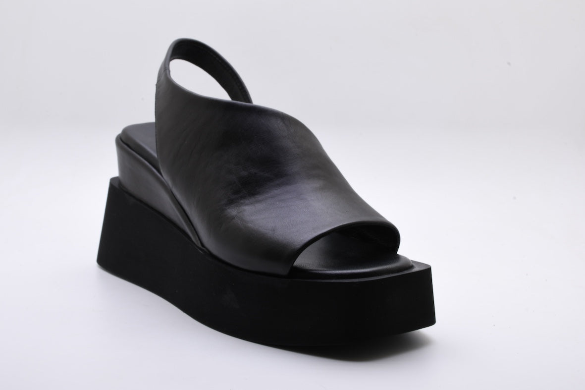 Pixy 587701 sandalo con zeppa platform alta e fascia black