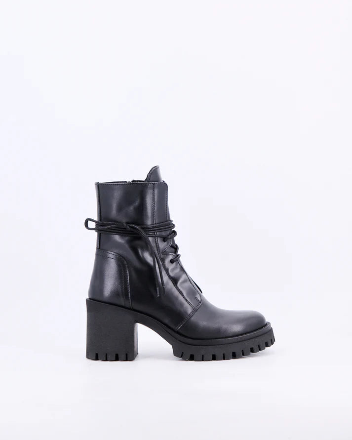 Stelio Malori 7033 anfibio in pelle nero