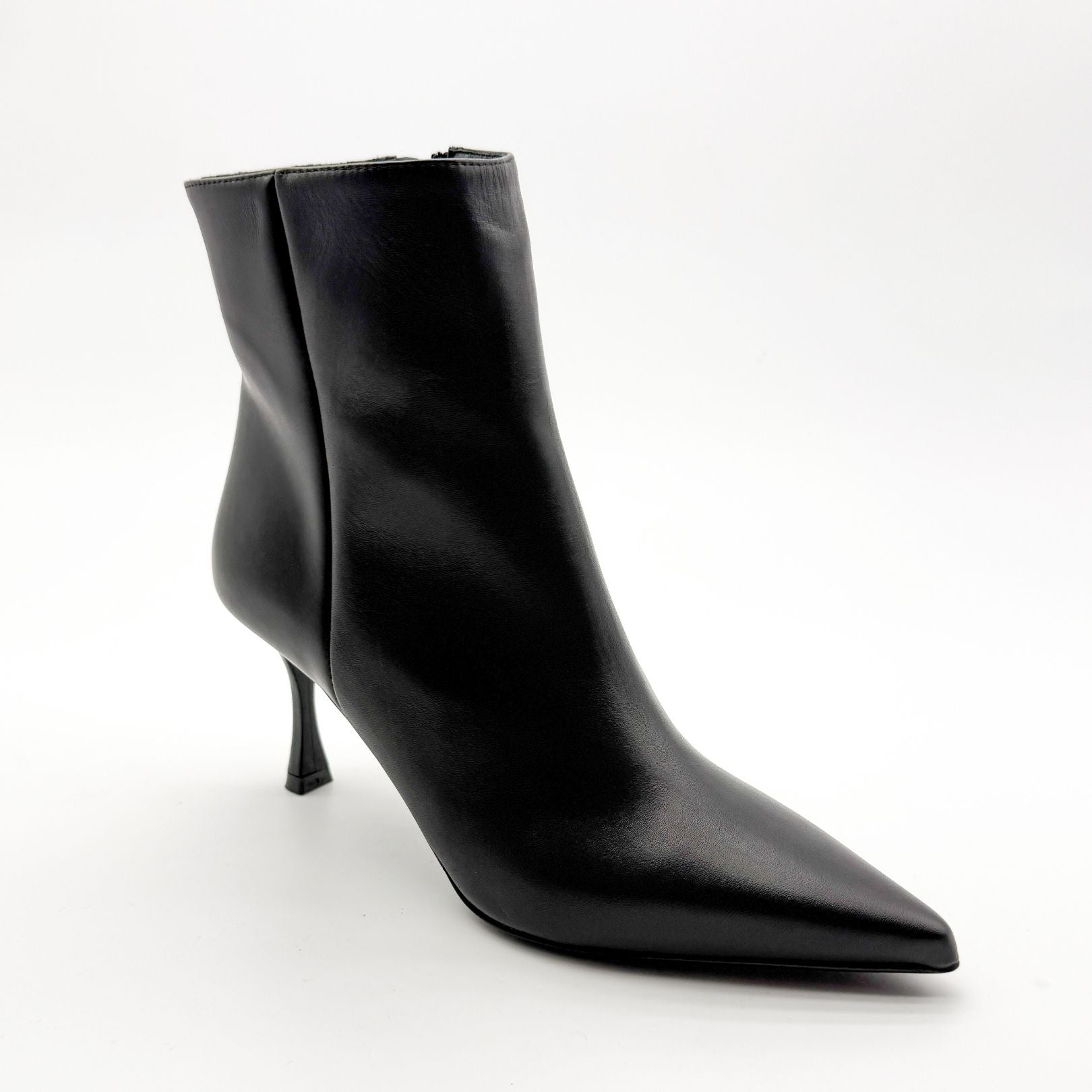 Albano 2903 stivaletti con tacco in pelle nero