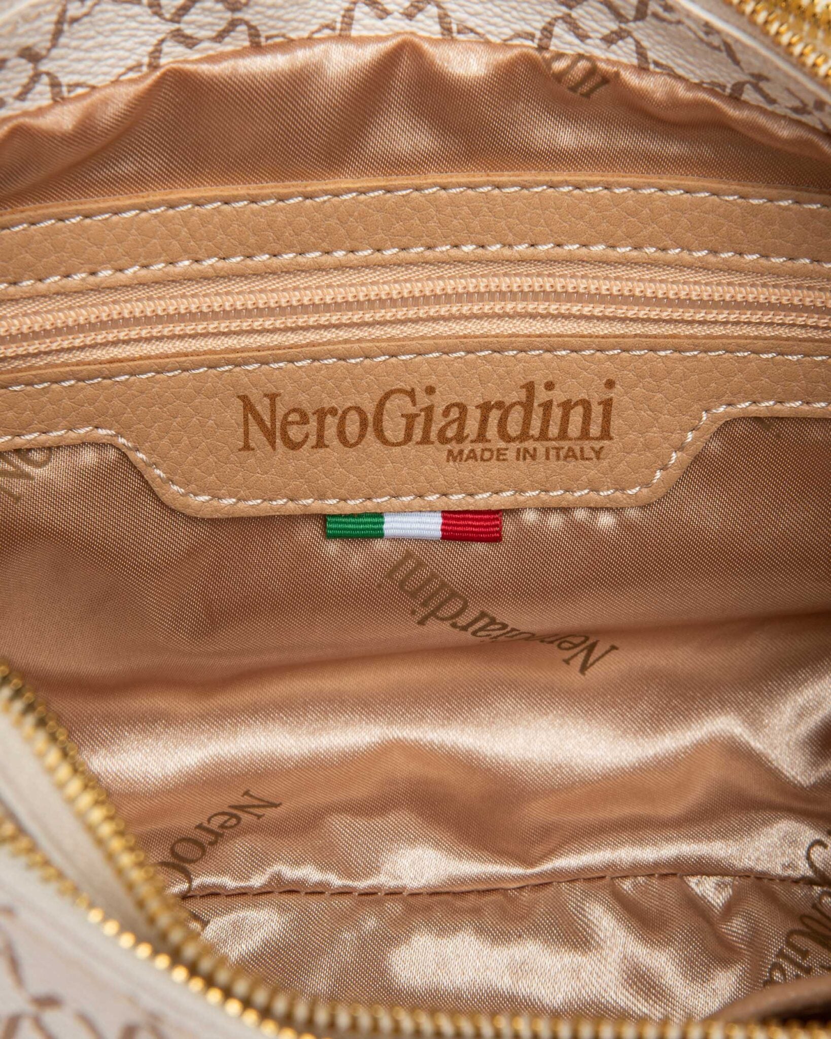 Nero Giardini E443740D borsa a tracolla da donna in materiale tecnico beige