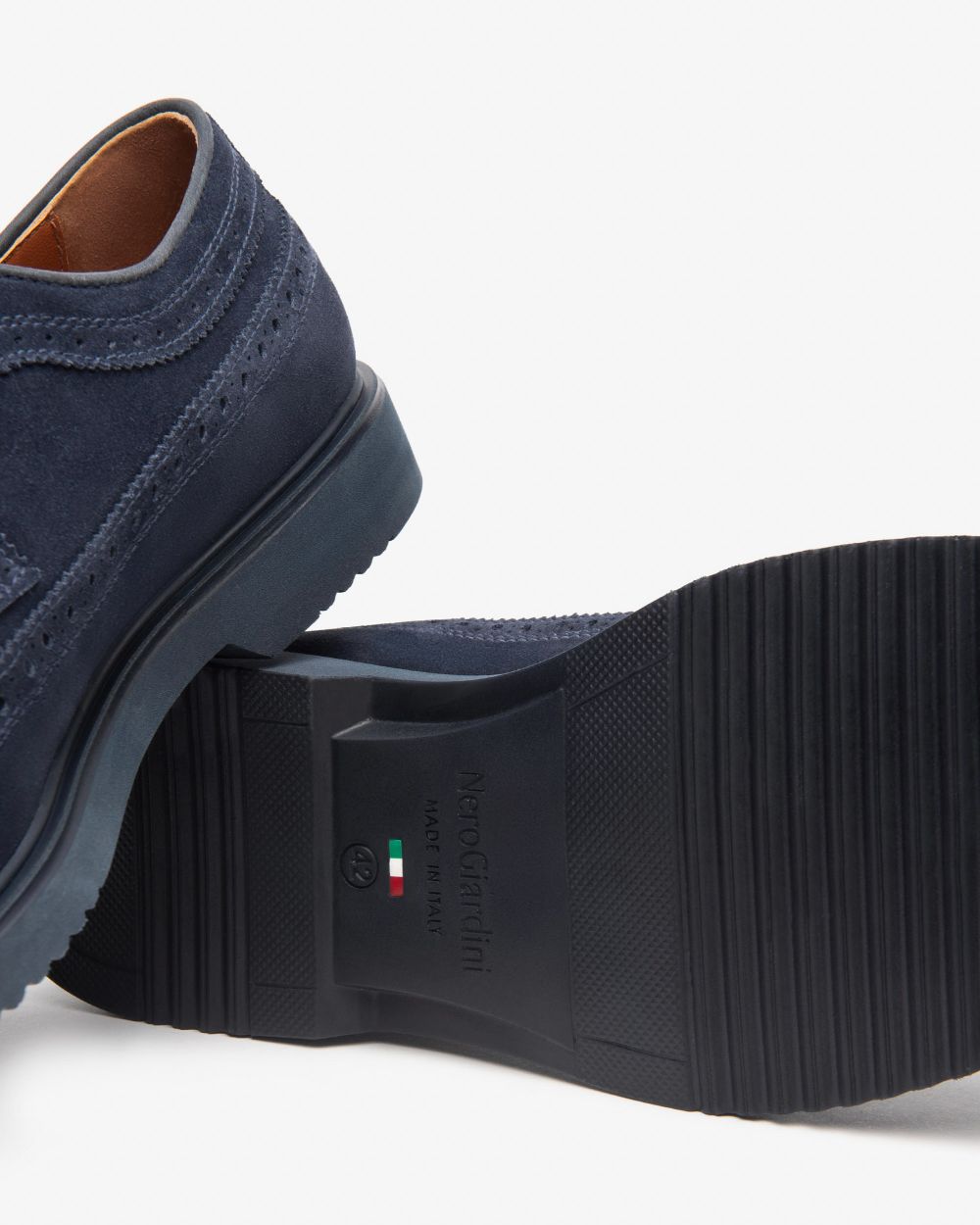 Nero Giardini E500611U Stringate Uomo in Camoscio indaco