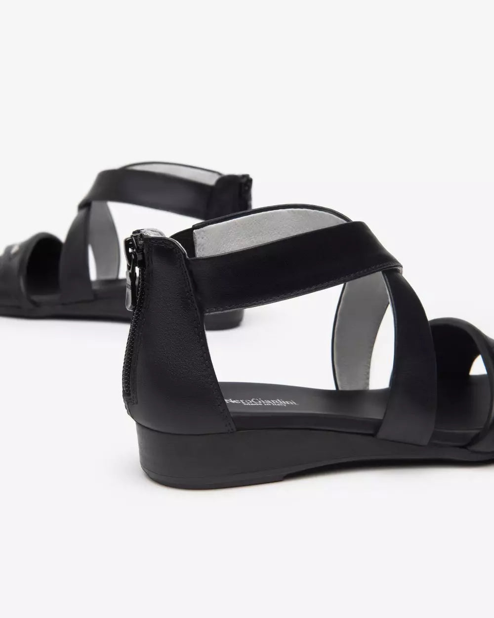 Nero Giardini E513390D Sandali donna in pelle nero