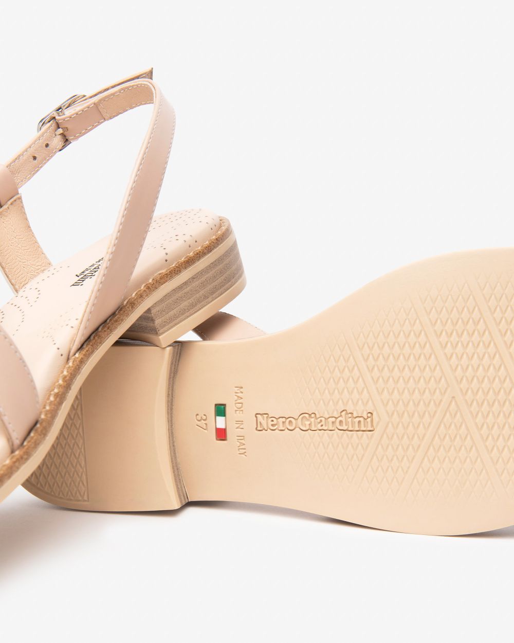 Nero Giardini E513422D Sandali Donna in Pelle e Materiale Tecnico osso