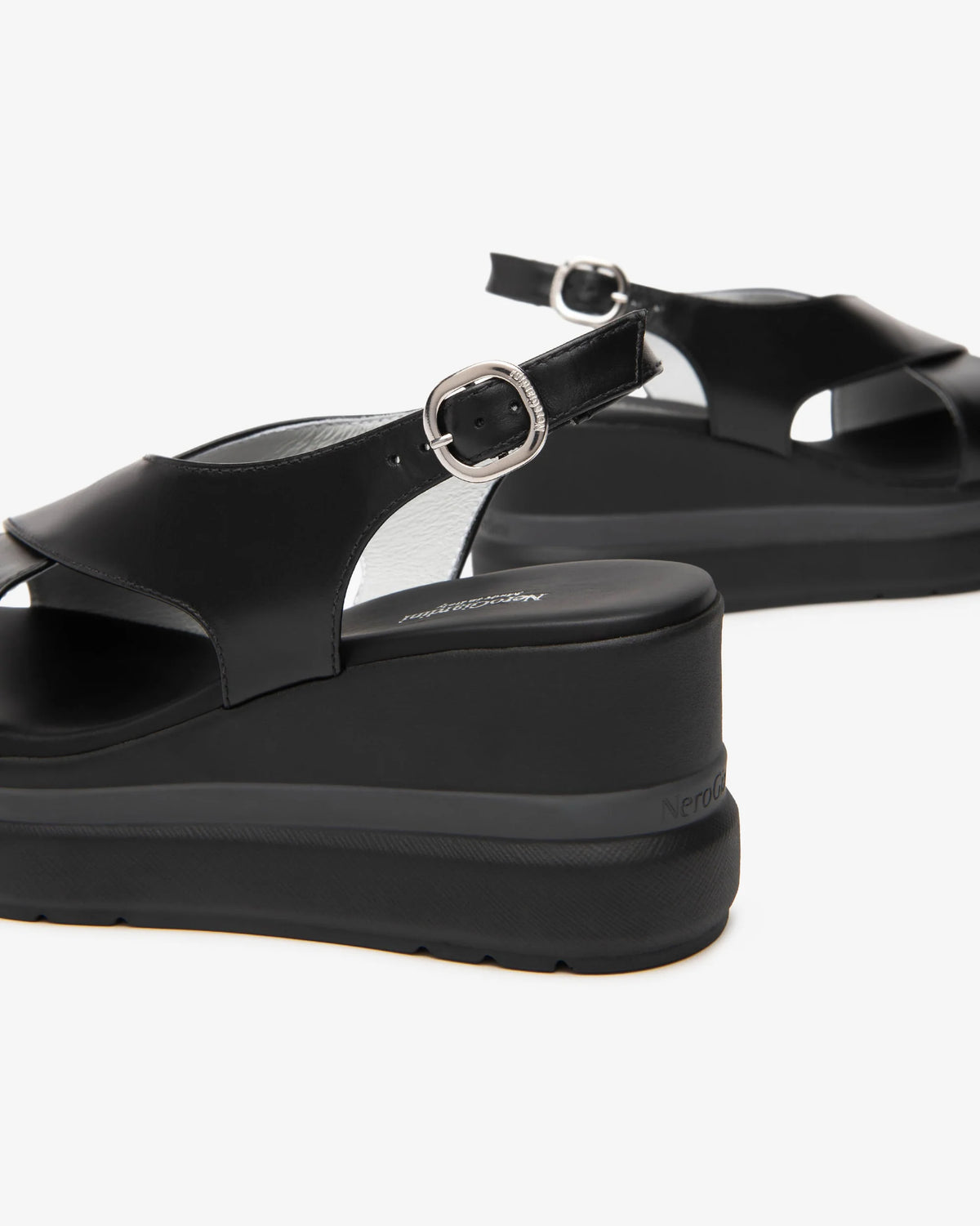 Nero Giardini E513515D Sandali da donna in pelle