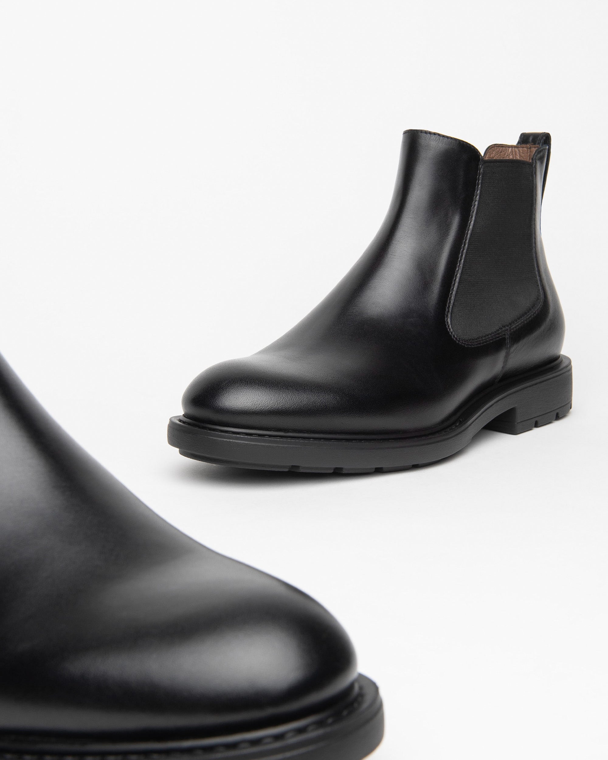 Nero Giardini I001663U Stivaletti chelsea uomo in pelle nero