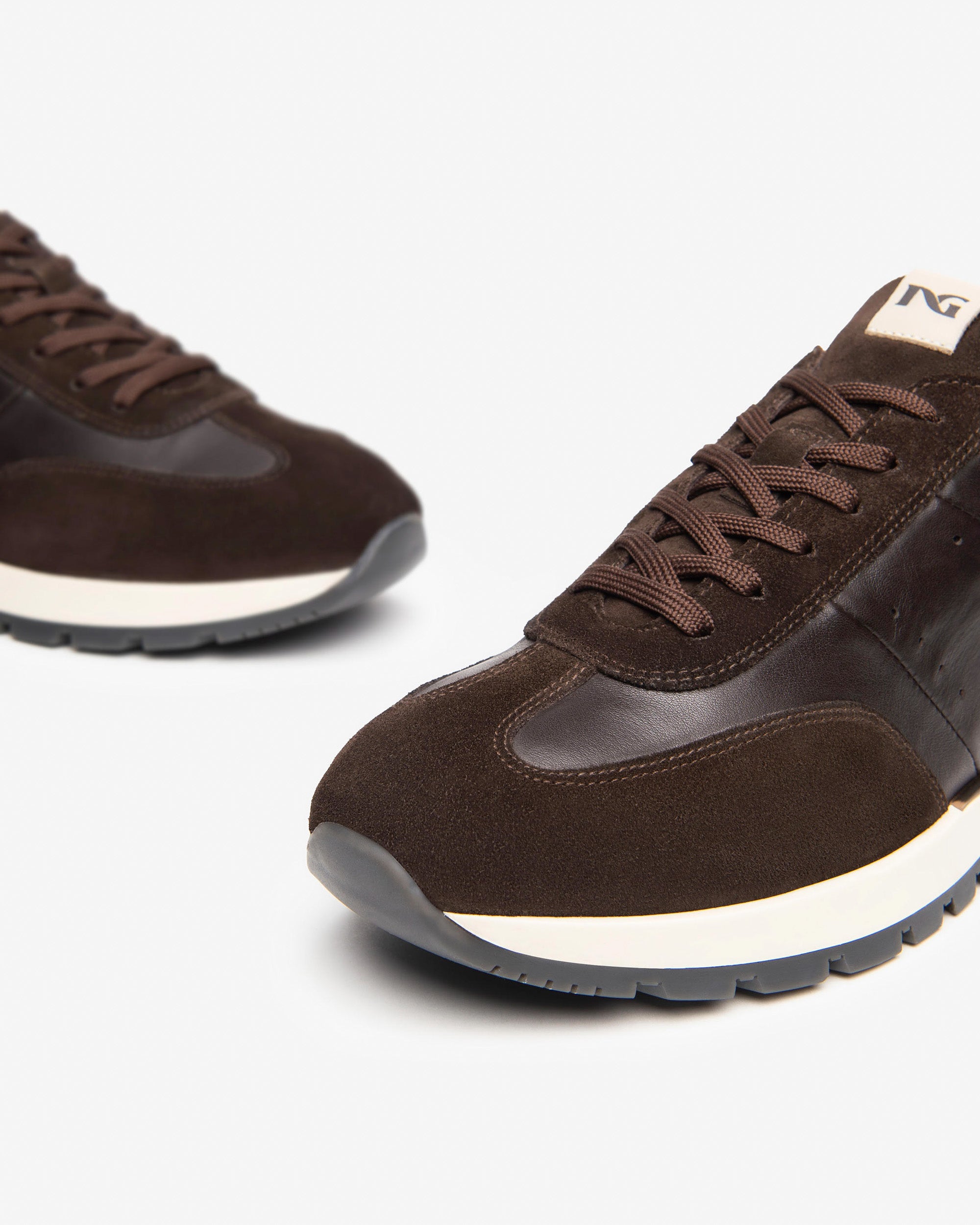 Nero Giardini I400411U Sneakers uomo in pelle e camoscio moro