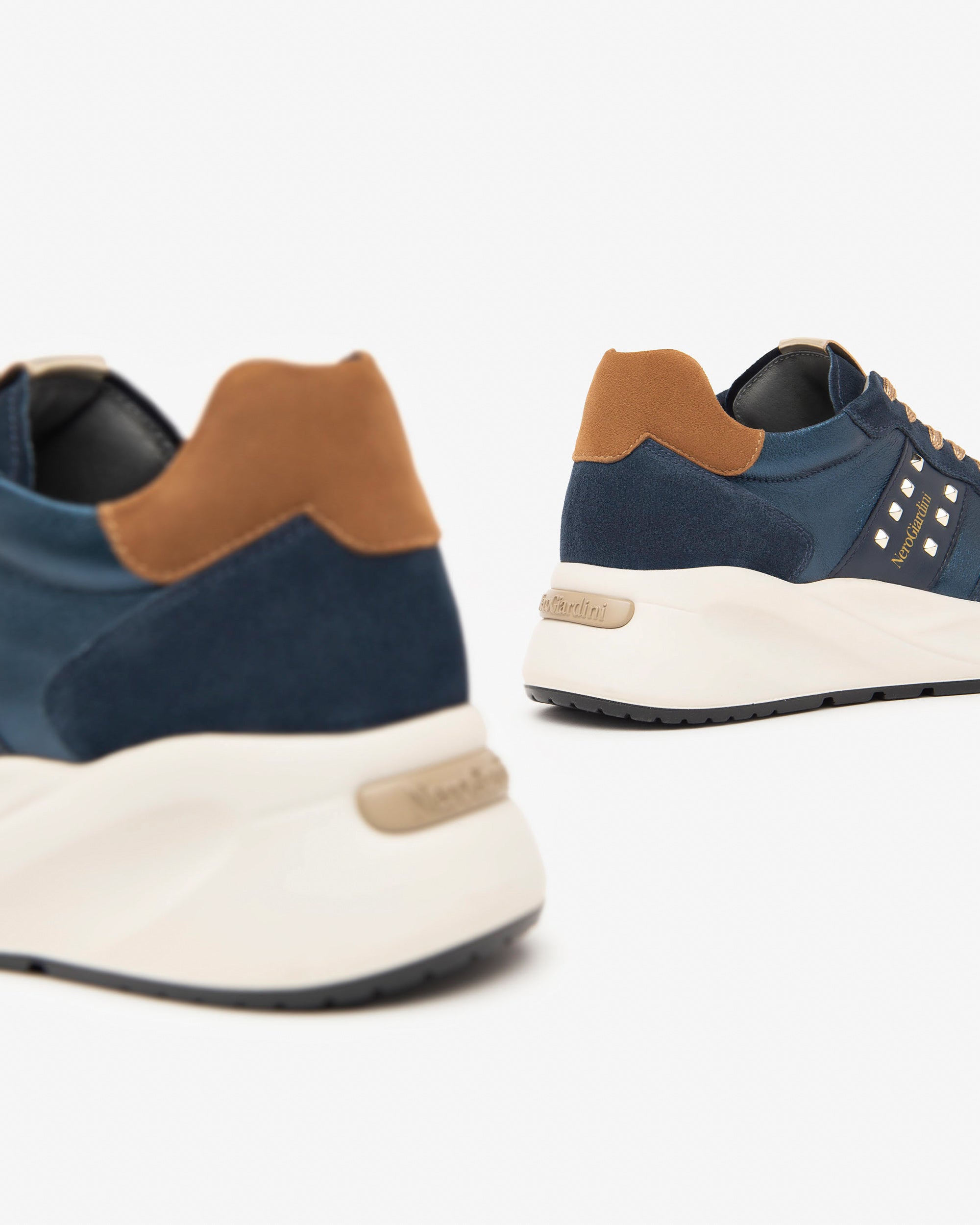 Nero Giardini I411522D Sneakers donna in camoscio, pelle e materiale tecnico blù