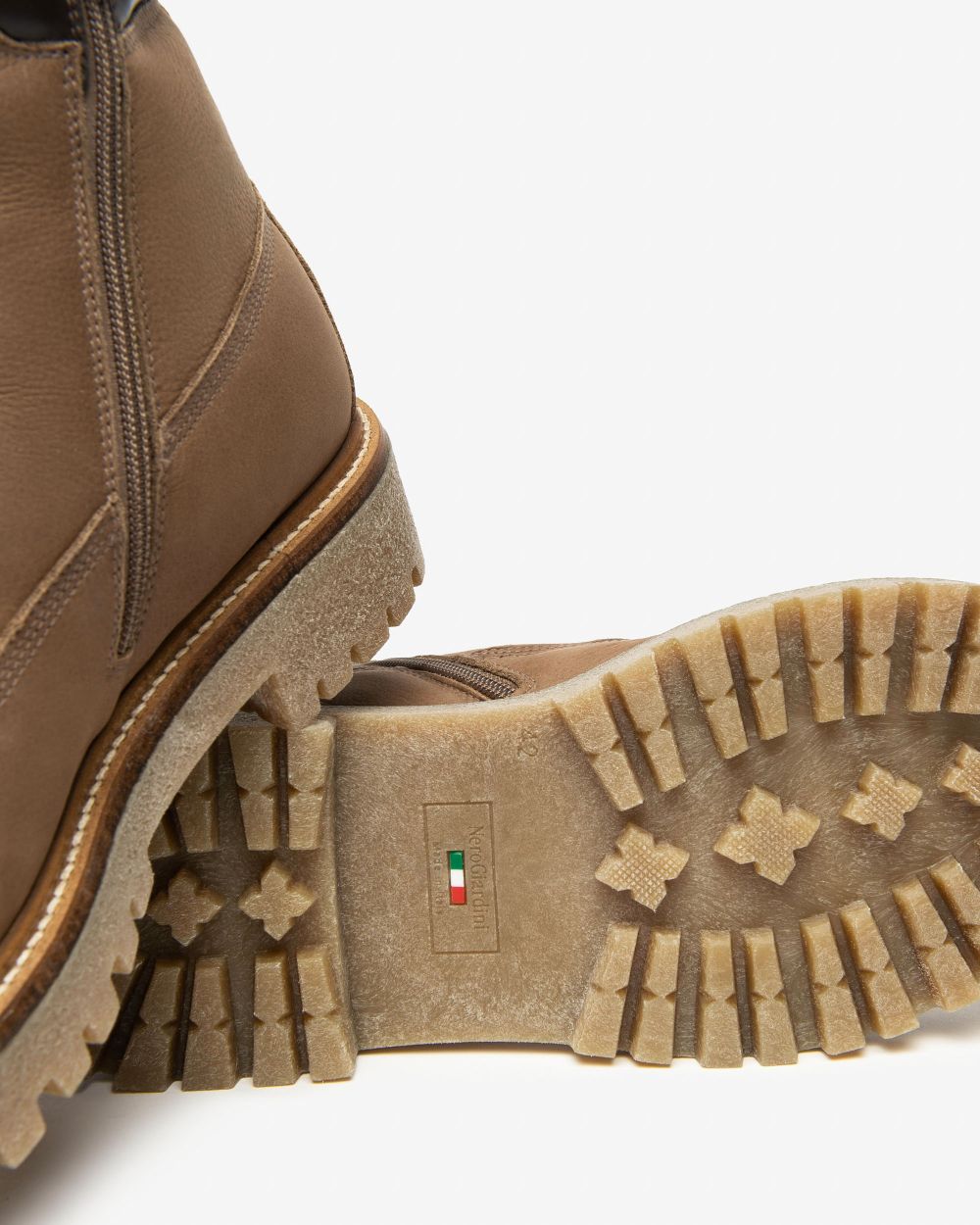 Nero Giardini I501030U Anfibi Uomo in Pelle