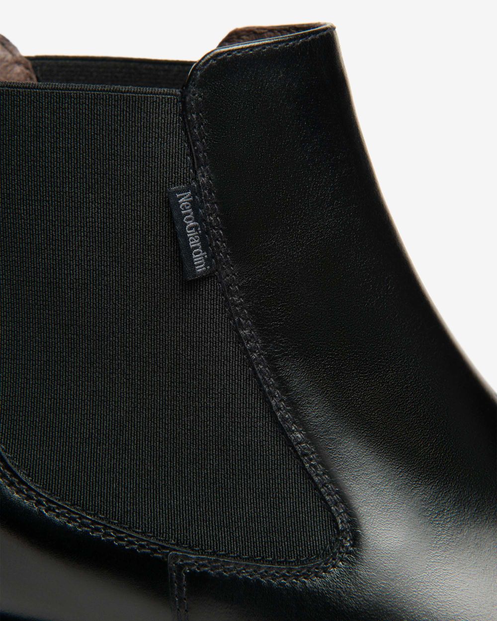 Nero Giardini I513974D Stivaletti Chelsea Donna in Pelle nero