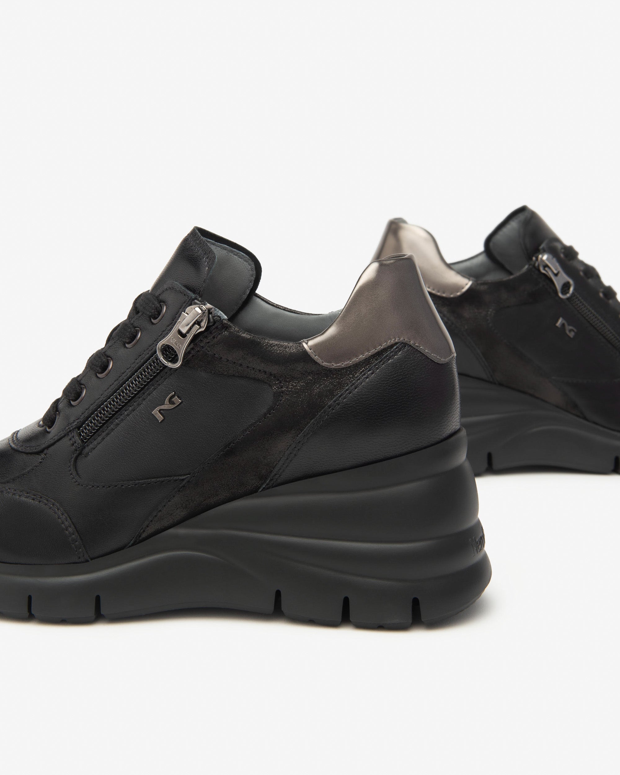 Nero Giardini I514120D Sneakers Donna in Pelle e Materiale Tecnico nero