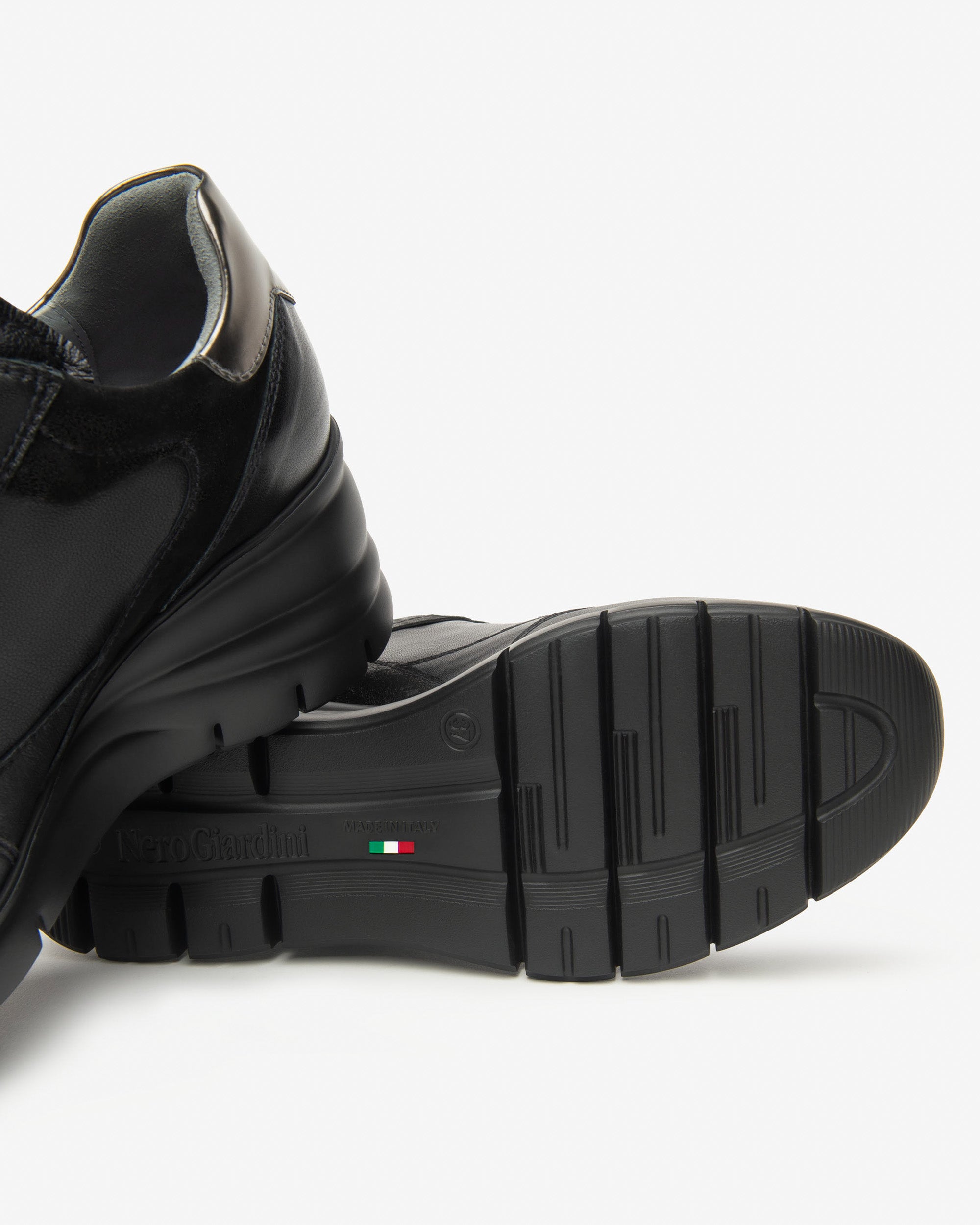 Nero Giardini I514120D Sneakers Donna in Pelle e Materiale Tecnico nero