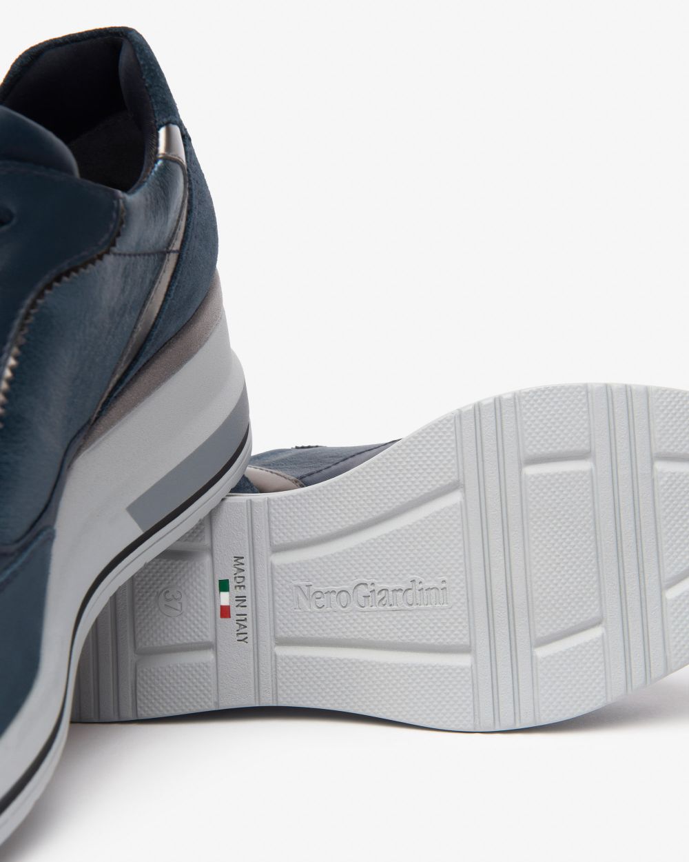 Nero Giardini I514130D Sneakers Donna in Suede,Vernice, Pelle e Materiale Tecnico incanto blù