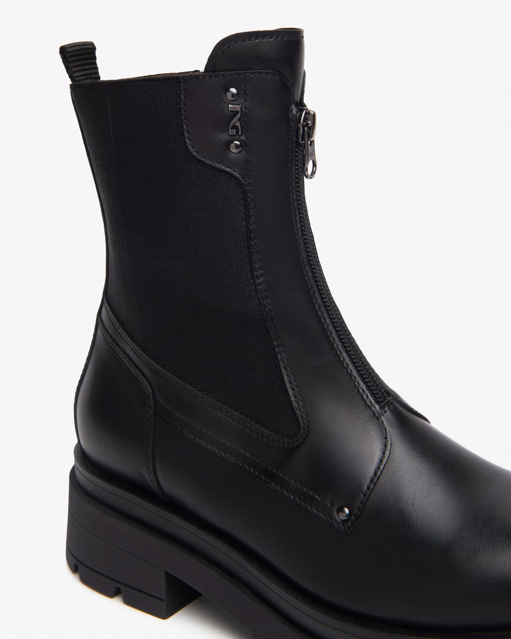 Nero Giardini I514780D Stivaletti Chelsea Donna in Pelle e Tessuto nero