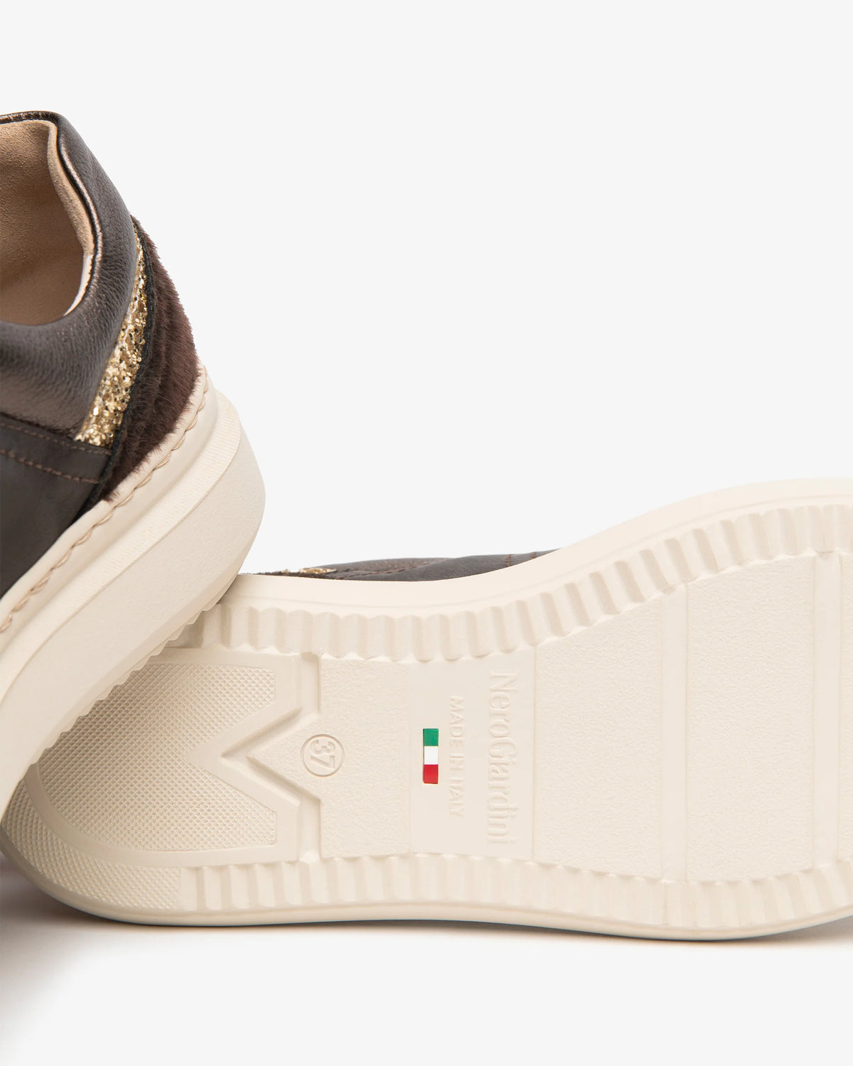 Nero Giardini I617430D Women’s Leather and Technical Fabric Sneakers