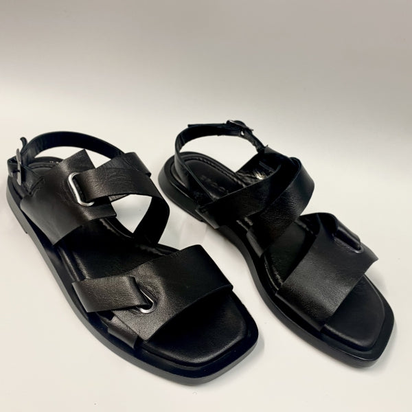 EPOCHE' XI 644 SANDALO BASSO DOPPIA FASCIA CON CINTURINO NERO