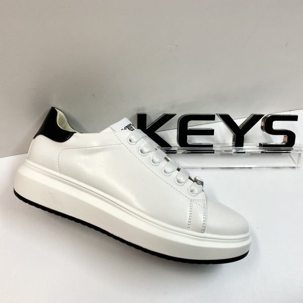 Calzature keys on sale