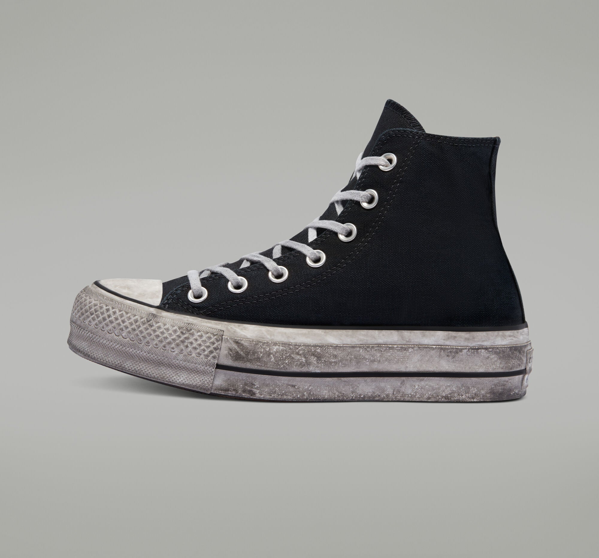 CONVERSE 564527C CHUCK TAYLOR ALL STAR PLATFORM SMOKED CANVAS HIGH TOP BLACK