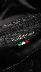 NERO GIARDINI E 242000D BORSA HOBO DA DONNA IN MATERIALE TECNICO NERO