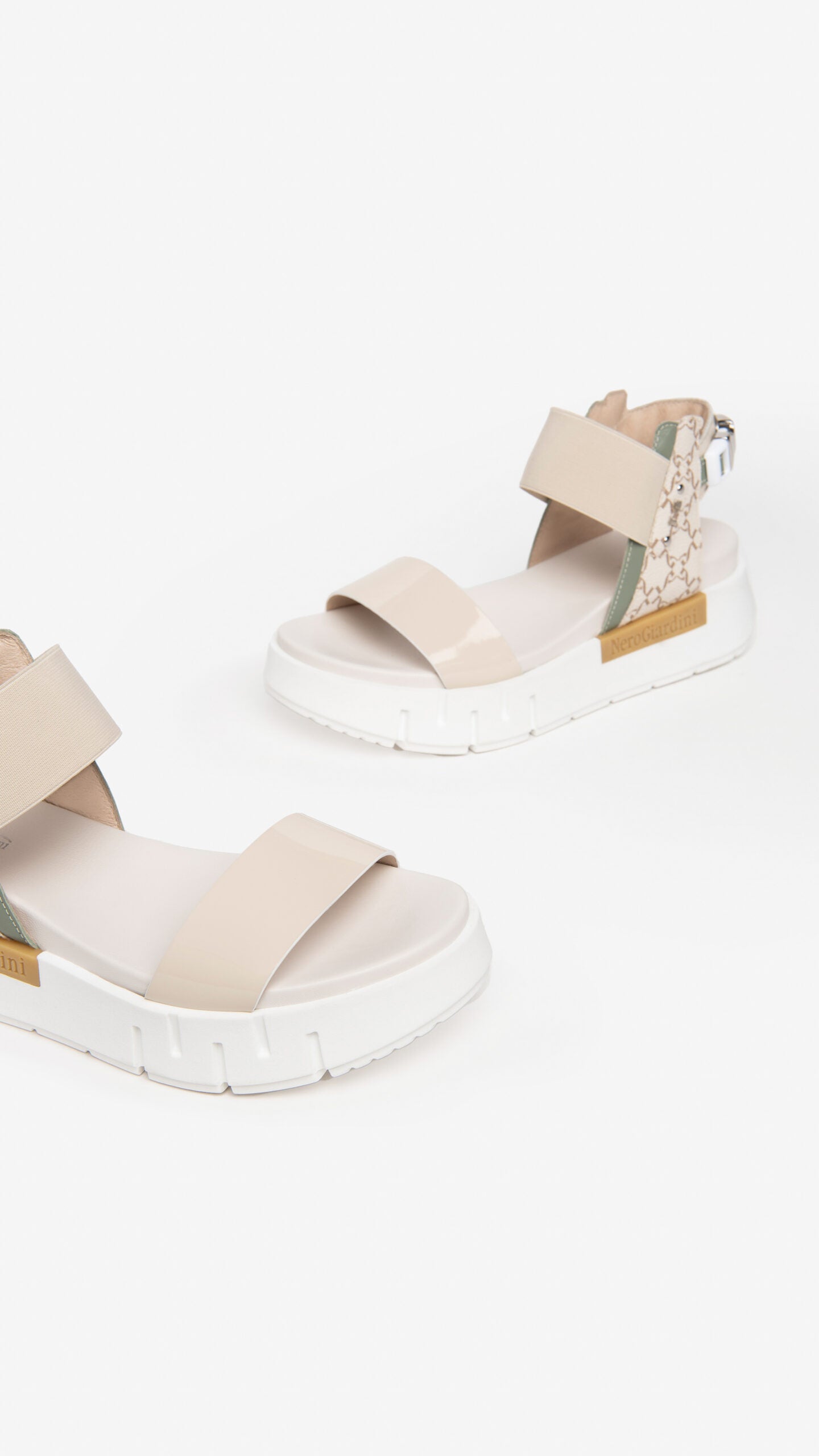 NERO GIARDINI E307841D SANDALO DONNA IN PELLE LATTE