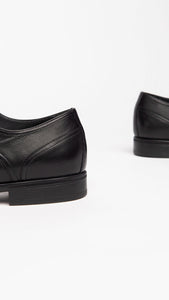 Nero Giardini I202460U Derby uomo in pelle nera