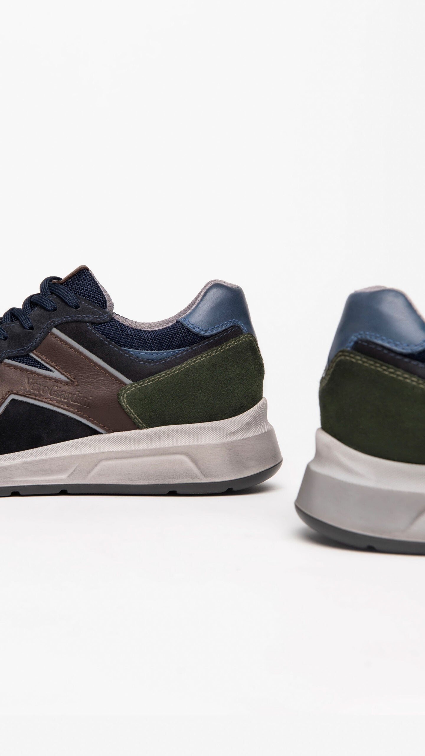 Nero Giardini I202547U Sneakers uomo in camoscio blù