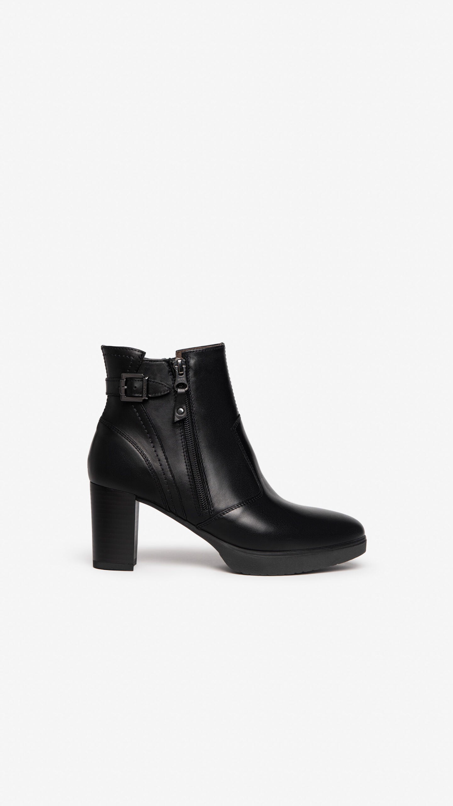 Nero Giardini I205025D Tronchetti donna in pelle nera