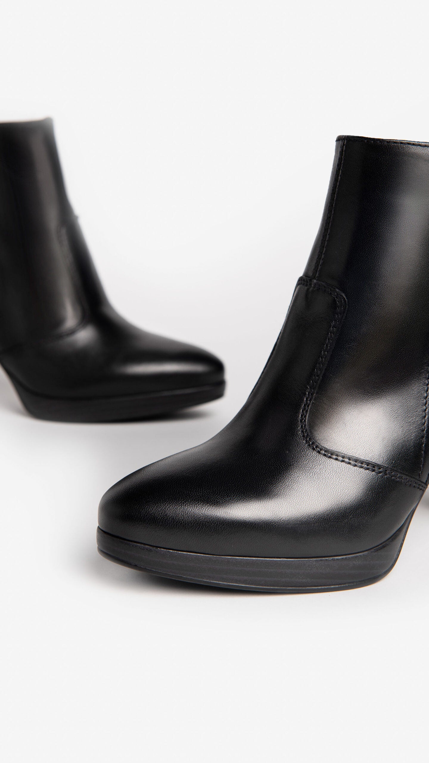 Tronchetti nero on sale giardini in saldo