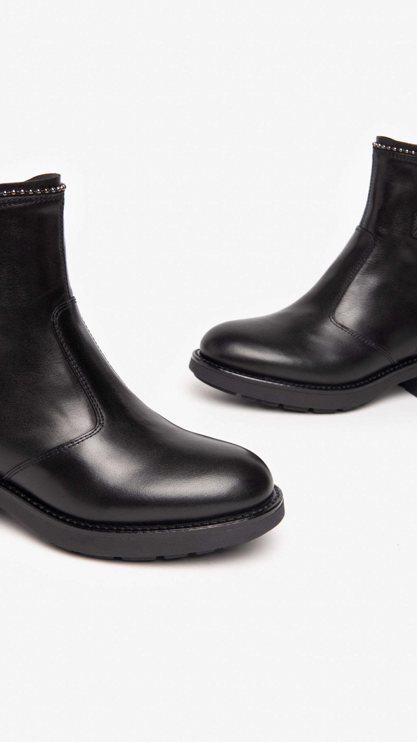 Nero Giardini I205802D Stivaletti donna in pelle nera