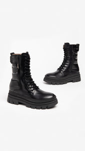 Nero Giardini I206065D Anfibi donna in pelle nera